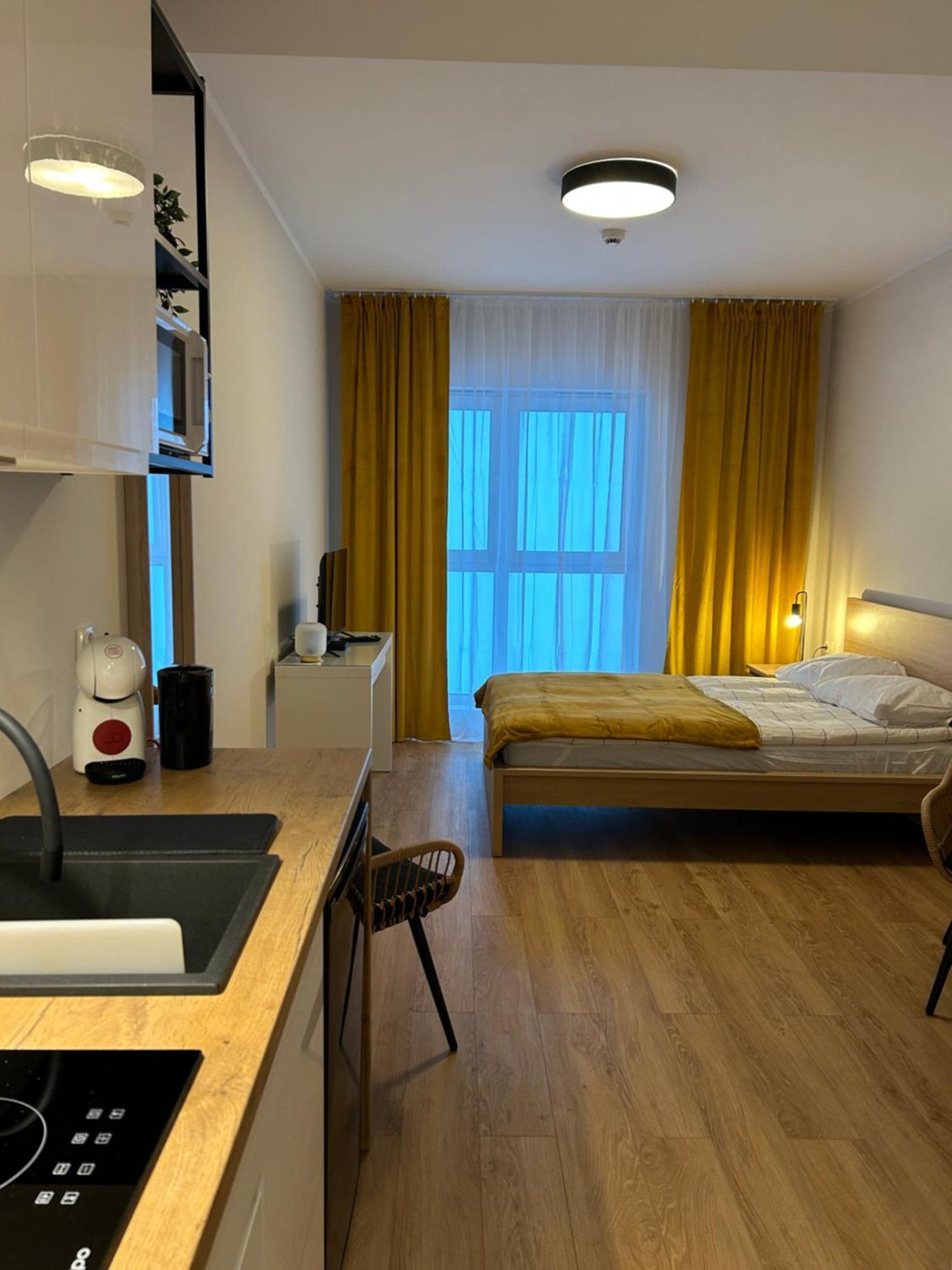 Apartamenty Pl. Wolnosci 6 Poznań Buitenkant foto